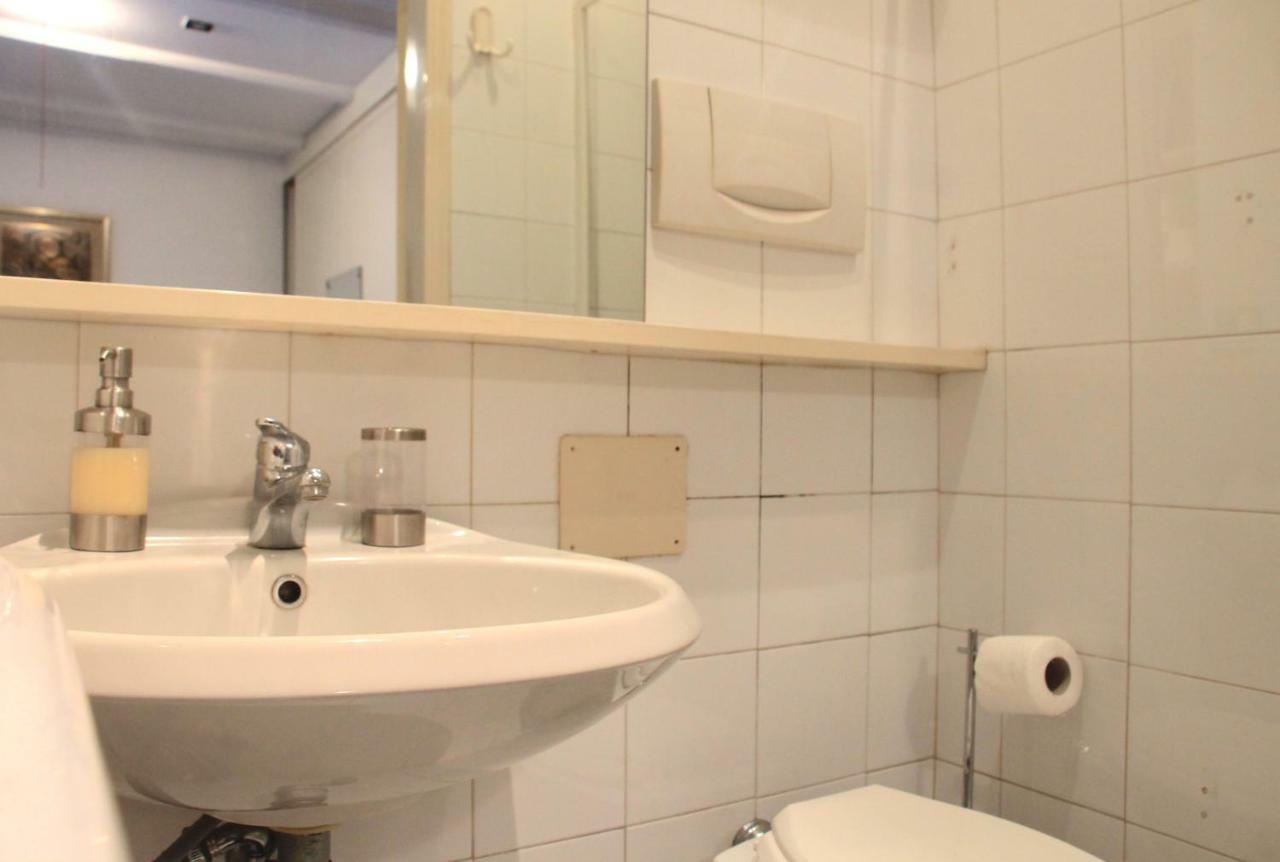 Basement Turati 3 -Consulates District Daire Milano Dış mekan fotoğraf